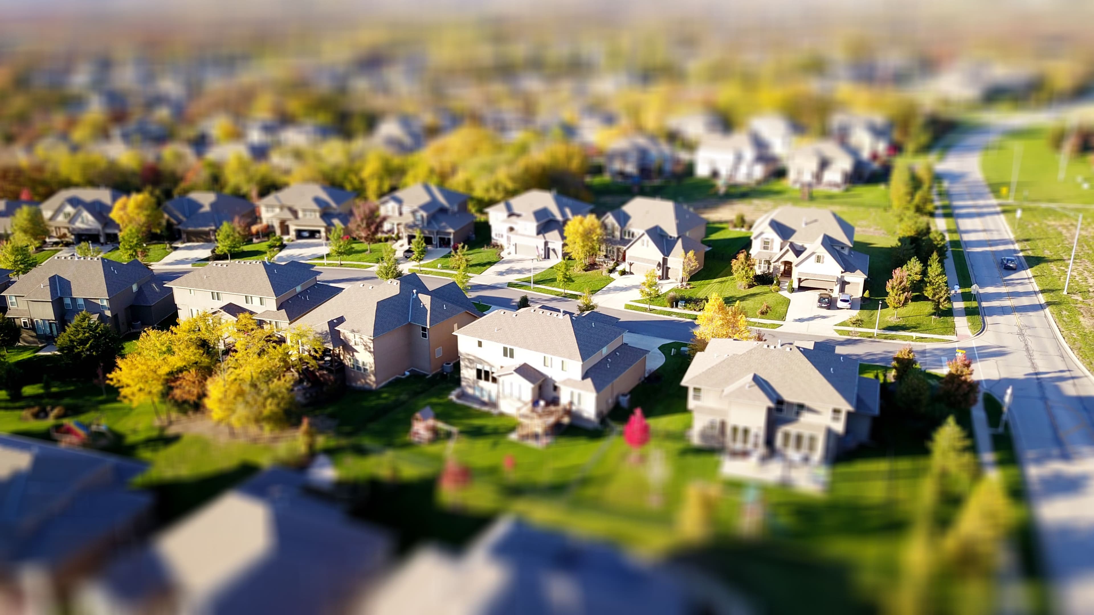 What Is the Comparable Sales Approach in Real Estate?