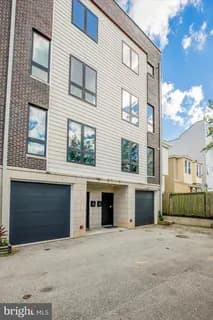 3831 Terrace Street, Unit I, Philadelphia, PA 19128