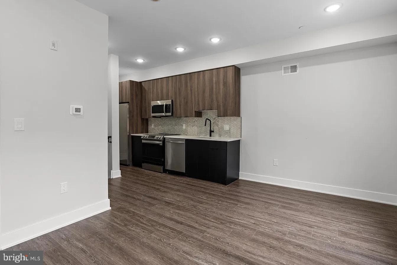 2146 North Front Street, Unit 1, Philadelphia, PA, 19122 photo 2